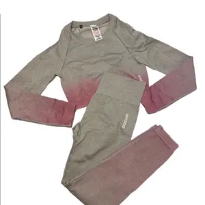 Gymshark set ADAPT OMBRE SEAMLESS TOP AND LEGGINGS M