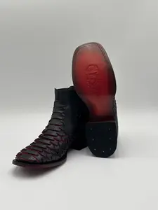 Botin/Chelsea Boot Black Cherry Snake