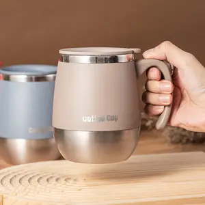 1pc Large Size 16.91oz Covered Top Heatproof Double-Layer Stainless Steel Mug, Family Use Camp Kitchen Essential for Outdoor Camping, Holiday Gifts