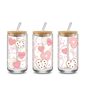 "XOXO"Text Heart Cookie Design 16oz Covered Straw Glass Drinking Cup, Reusable Glass Drinking Cup, High-Quality Glass Jar Design, Suitable for Iced Coffee, Beer, Juice, Fashionable Glassware. Perfect Gift for Valentine's Day, Coffee Lover, Mom, Family