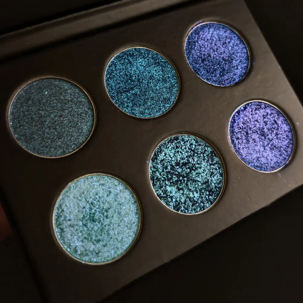 Ocean Eyes Eye Shadow Palette Eyeshadow Makeup Ocean Eyes Eye Shadow Palette Eyeshadow Makeup