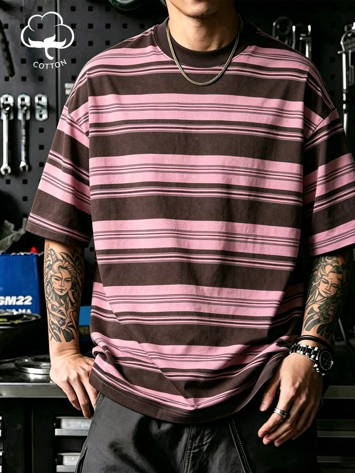 Unisex style, Casual, Tropical, streetwear-inspired American retro Vintage distressed striped round neck T-shirt Top, Heavyweight cotton, short sleeves, relaxed shoulder design, oversized, loose, Baggy fit, versatile for summer wear