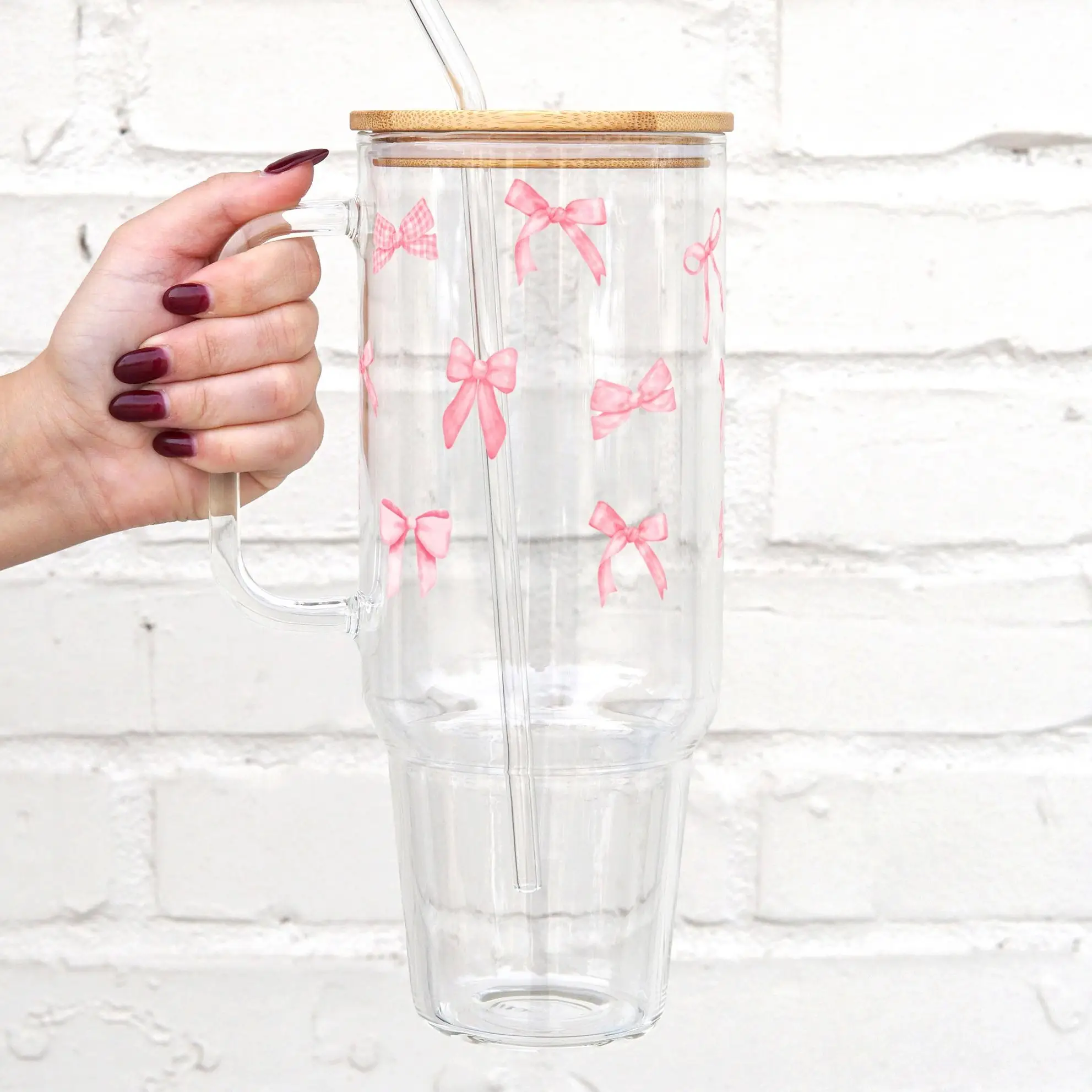 Sip-Sip Hooray! 40oz Coquette Glass Tumbler – Dainty Pink Vintage Bow Aesthetic Cup with Lid & Straw, Soft Girl Iced Coffee Glass, Cute Gift for Her W