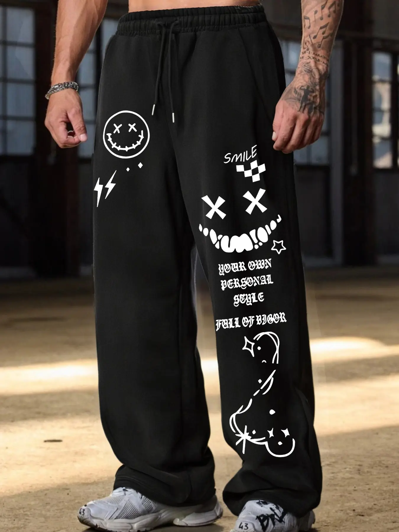 Men's Casual Loose-Fit Sweatpants, Smiley Face Print Drawstring Wide Leg Pants, All-Season Comfortable Men's Clothing