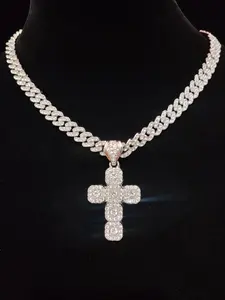 Hip Hop Artificial Diamond Cross Pendant Necklace As Gift, Rhinestone Cuban Chain Link Necklace for Men Women, Streetwear Matching Chunky Rhinestone Decorated Jewelry for Daily, Stylish Accessory, Unique Gifts for Women, Cuban Link Design, Cuban Necklaces