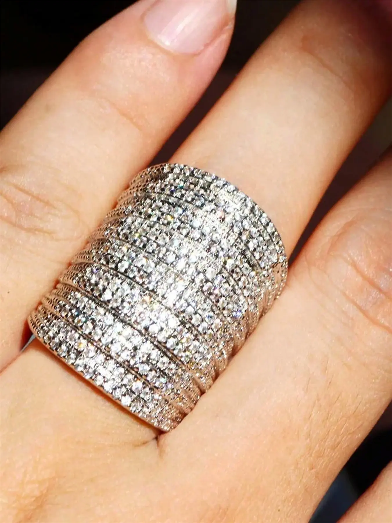 1 PC Pretty Cubic Zirconia Ring Sparkling Zircon Inlay For Women For Wedding Engagement Anniversary Party Jewelry Valentine's Day Gift