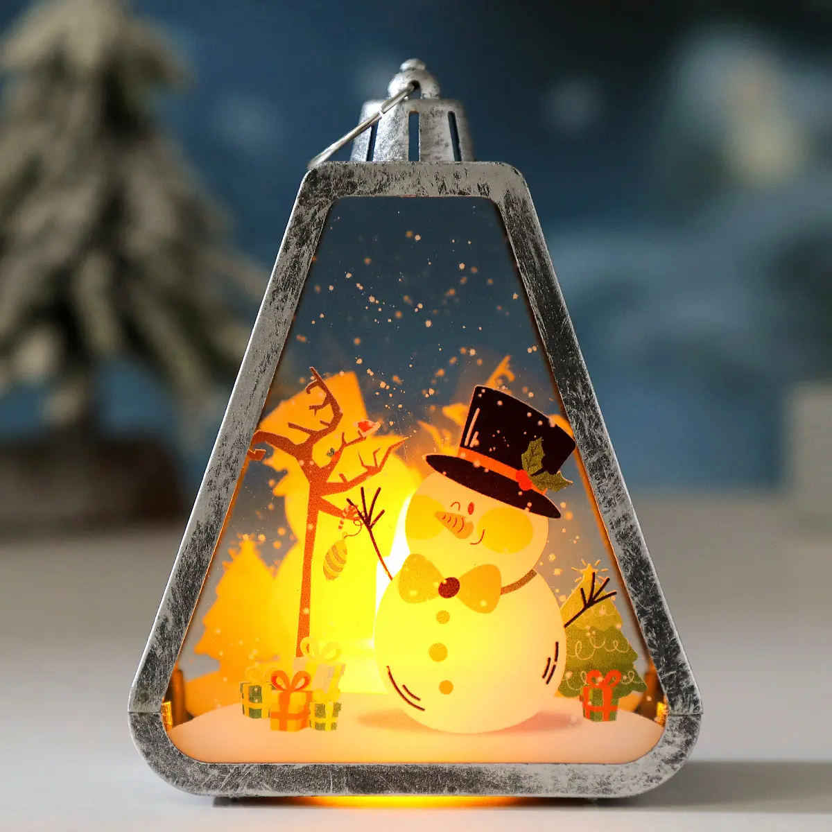 Retro Christmas Mini Triangle Lantern Led Night Light - Remote-Free Indoor Window Tabletop Ornament, Holiday Decor Arrangement Prop, Ambient Festival Light for Toys & Hobbies Displays, Led Lights