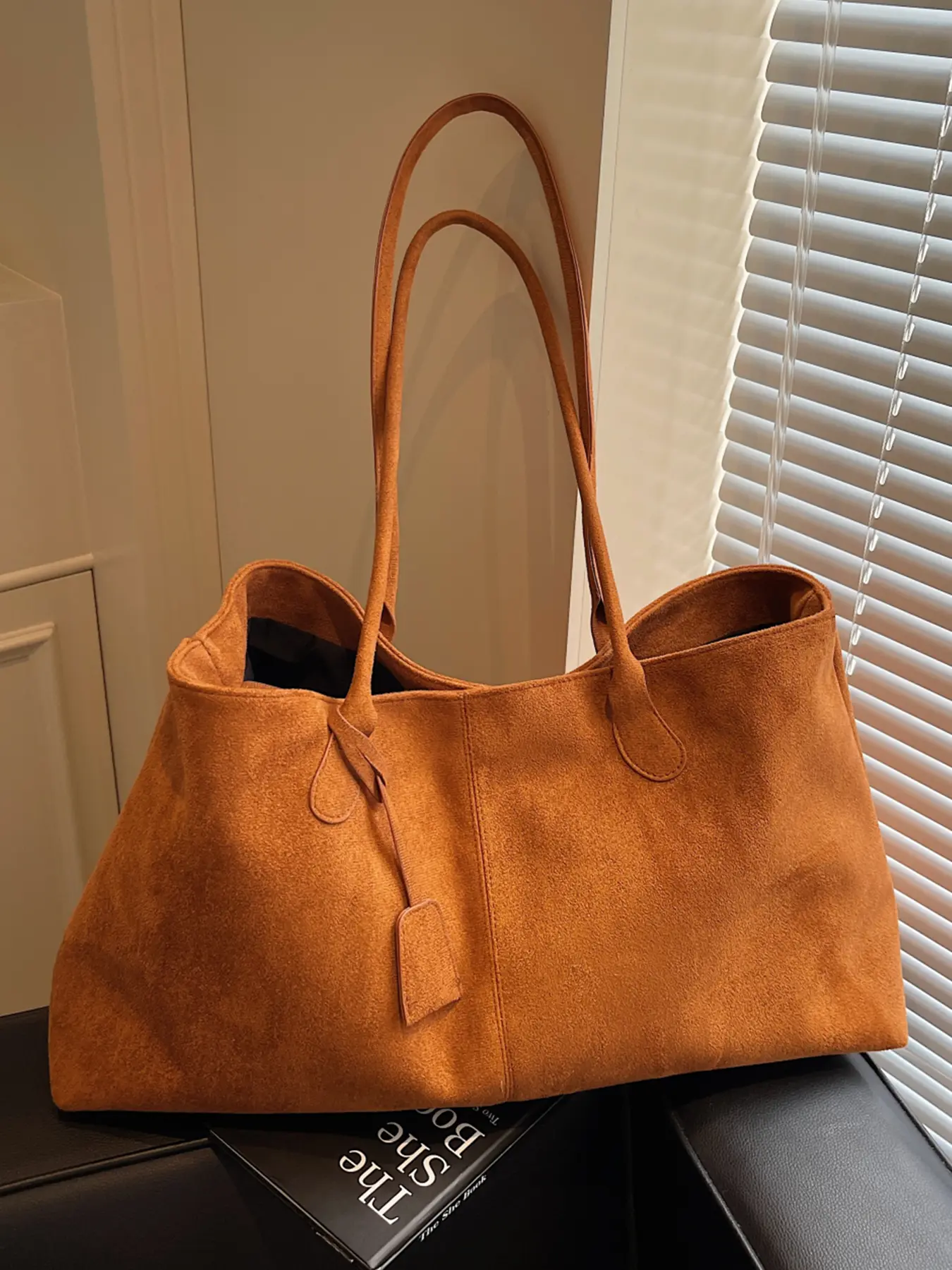 1pc Women's tote bag, solid color and clean color, shoulder bag, Casual trendy bag, versatile, casual and simple, suitable for college students, campus work, commuting, shopping and dining, Minimalist Tote Bag