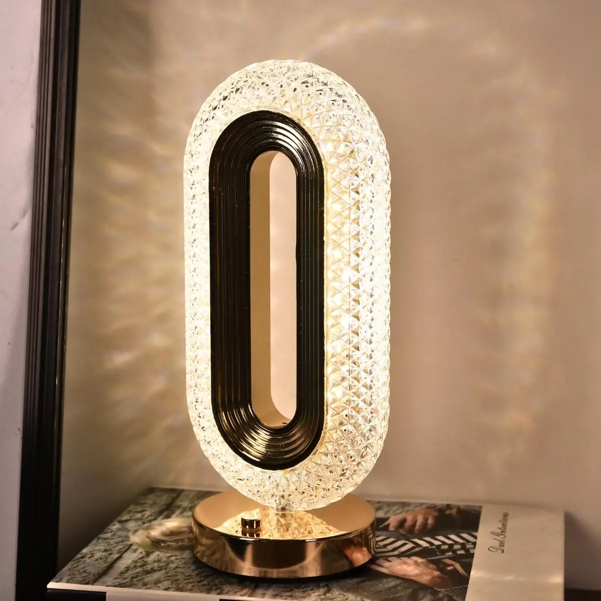 USB Rechargeable Crystal Table Lamp, Modern Adjustable LED Desk Lamp, Tri-Color Dimming Acrylic Night Light for Bedroom, Living Room, Restaurant, Dormitory, and Hotel Decor, Decorative Lamp, Dimmable Nightlight