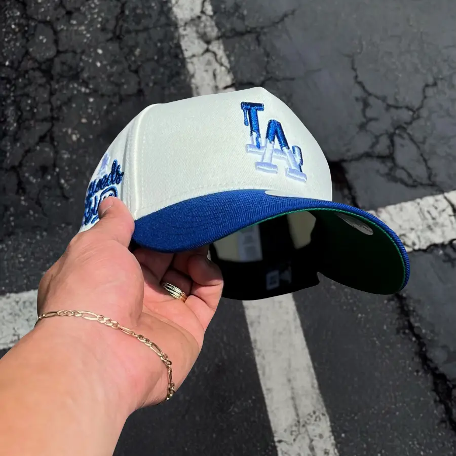 New Era Los Angeles Dodgers 9FIFTY Snapback Hat Blue MLB Baseball Cap Premium Stitching Logo Flat Visor Streetwear Trendy Style