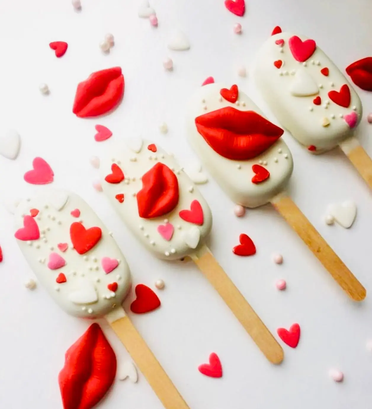Valentine's Day Cakesicle