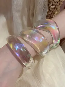 Unisex Acrylic Geometric Irregular Bracelet, Exquisite Bracelet, Beautiful Bracelets, Vibrant Colorful Design, Casual Fashion Accessory, Perfect Gift Idea