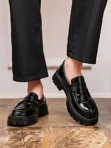 Men's Retro Fashion Slip-On Thick Sole Rubber Loafers Footwear, New Breathable Height Increasing Casual Business Crocodile Pattern Shoes