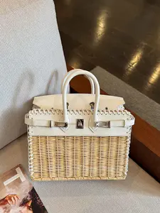 fashion woman Women Handmade Woven Bag, Casual Fashion Crossbody Handbag, Classic Picnic Bag, All Season Daily Shoulder Bag, Ideal Gift for Women