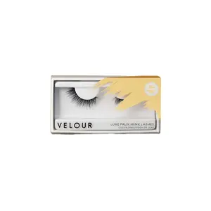 Effortless Light & Fluffy Full Flare Criss-Cross Eyelashes