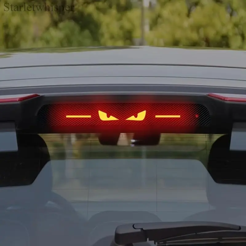 1-Piece Self-Adhesive Sporty Brake Style High Mount Car Brake Light Sticker, Bold Carbon Look, Durable PET Material, Custom Logo Compatible, Long Wearing Car Exterior Safety Accessory