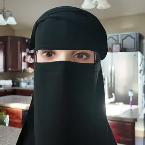 Privacy Eating Saudi Niqab in black color