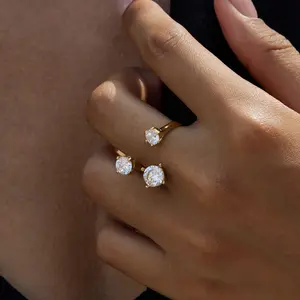 Emma's Heart | Luminary Romance - 18K Gold Plated Statement Ring with Shimmering White Zirconia