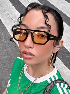 High-Quality Leopard Print Sunglasses with UV Protection, Stylish Retro Design, Lightweight PC Frame, Perfect for Outdoor Activities