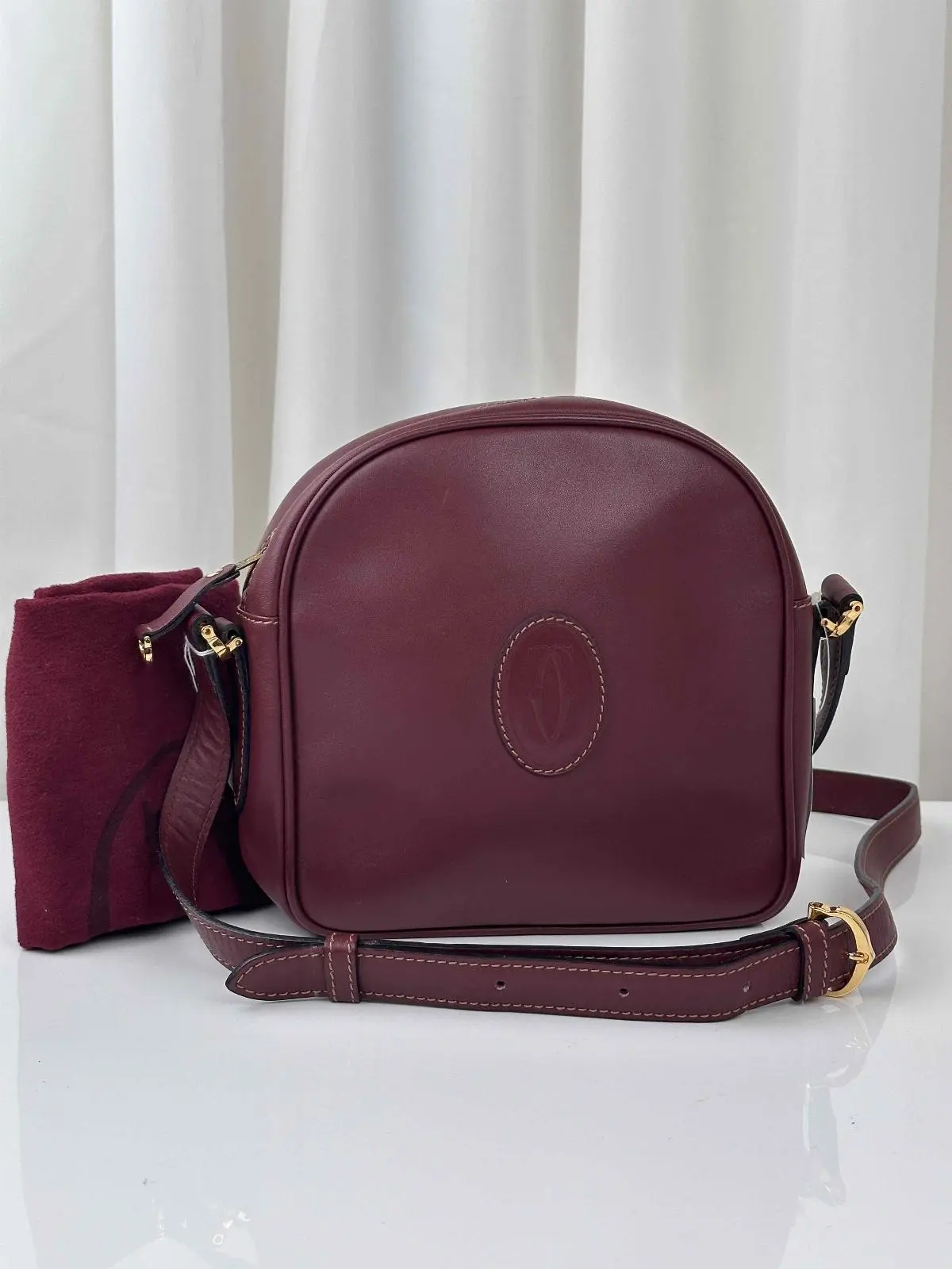 Pre-owned Cartier As Shown Shoulder Bags Must Shoulder Bag, Bordeaux MR12082026C335