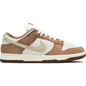 Nike Dunk Low "Medium Curry" Brown White Sneakers Fashion