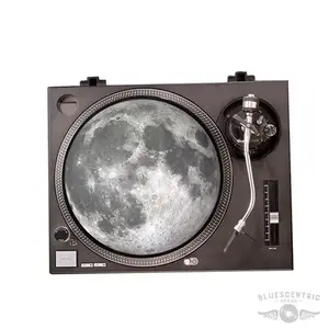 Graphic 3D Moon Vinyl Record Turntable Slip Mat