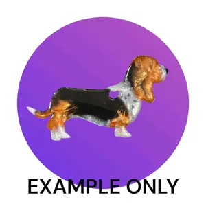 Customizable Resin Basset Hound keychain/3D Magnet - All Proceeds donated to surgery !