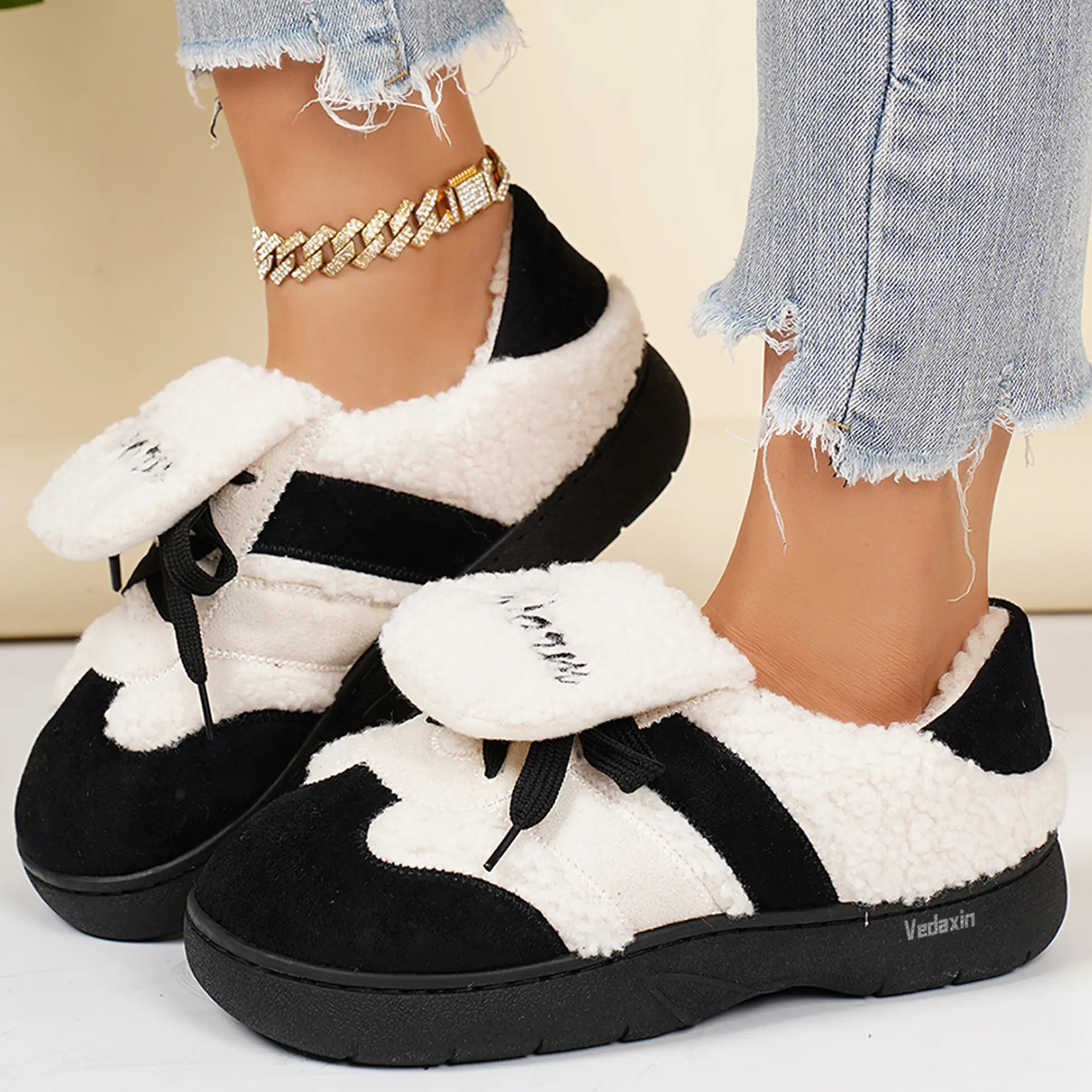 Comfortable Women's Flat Heel Winter Shearling Sneakers Cute Patchwork Warm Casual Indoor Outdoor Shoes