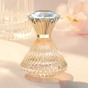 Elegant Diamond Shaped Perfume for Women Floral & Fruity Scent Long Lasting Fragrance Luxurious Design with Sparkling Crystals Ideal for Gifting Dating & Daily Wear 3-5% Concentration Alcohol Based Liquid Perfume