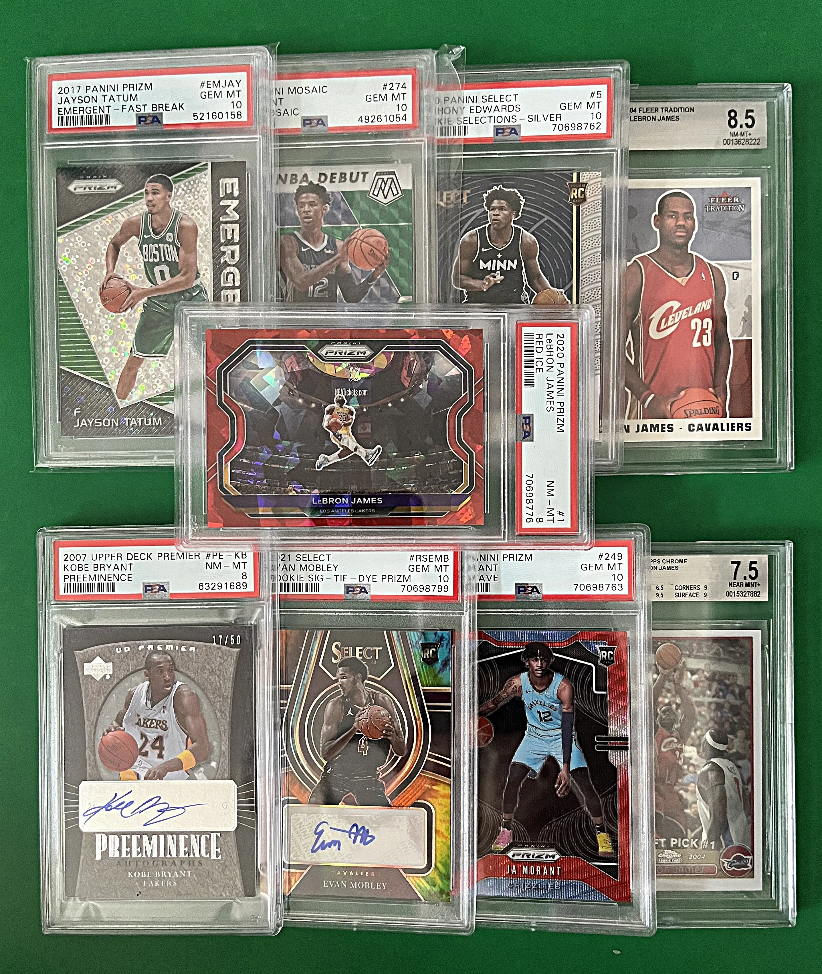 NBA Basketball REPACK - 15 Cards - 6 Rookies - Possible Autographs & Memorabilia - Sports Collectibles NBA Basketball REPACK - 15 Cards - 6 Rookies - Possible Autographs & Memorabilia - Sports Collectibles