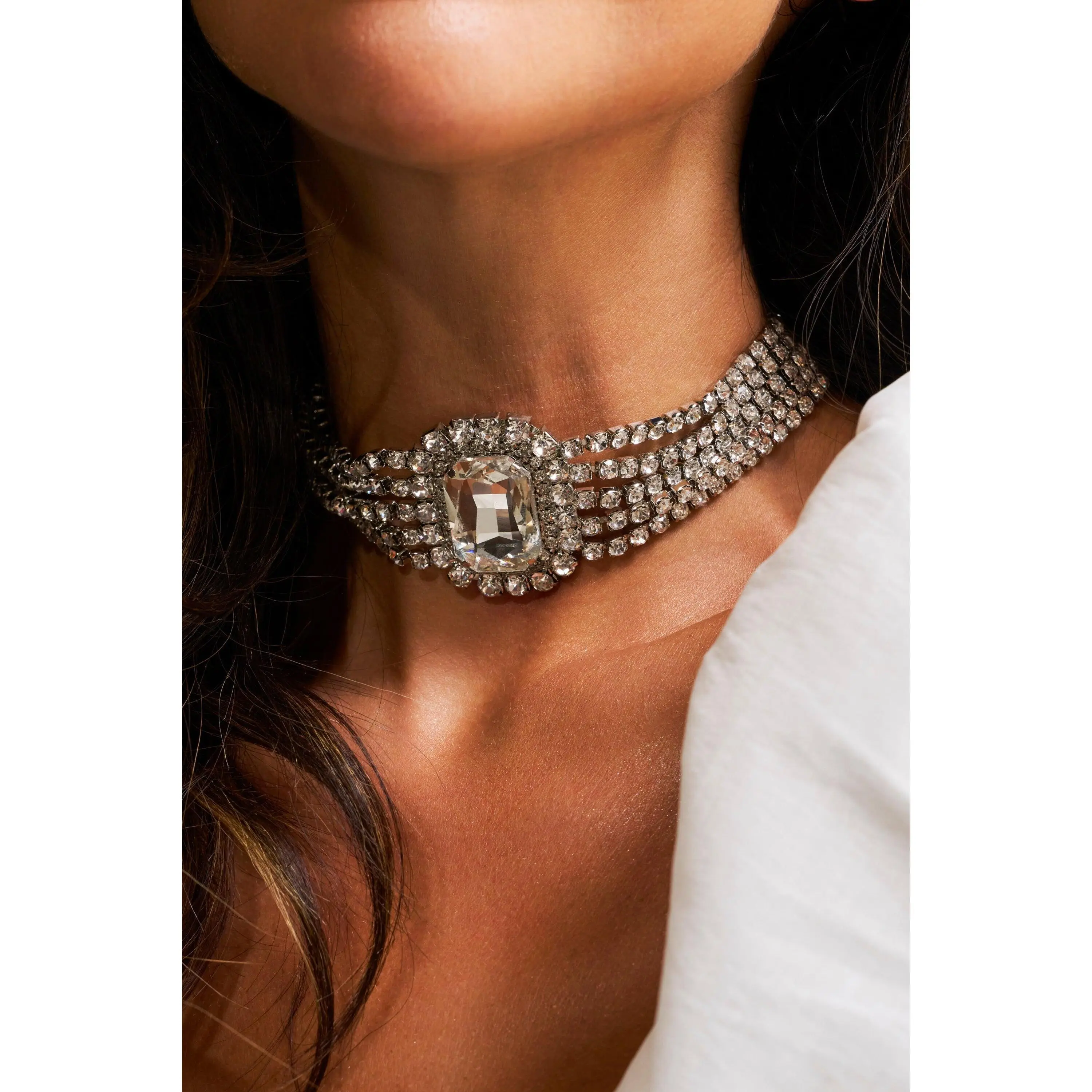 REGAL NECKLACE REGAL NECKLACE