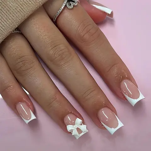 24pcs Press-On Nails Set, Nude French Bow Medium Square Shape Fake Nails, Includes Jelly Glue & File, Easy-To-Wear DIY Nail Look Nail Art Kit