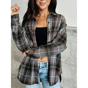 Women’s casual flannel plaid shacket button-front long-sleeve gray shirt jacket coat with pockets, fleece-style