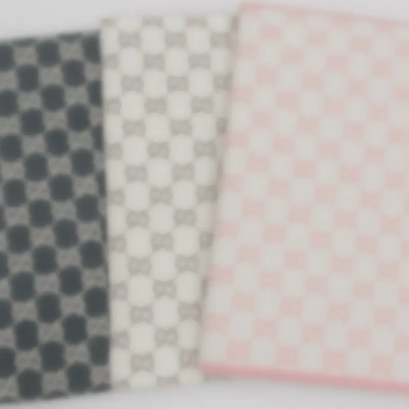 Luxury floral paper 20 sheets- ucci Luxury floral paper 20 sheets- ucci