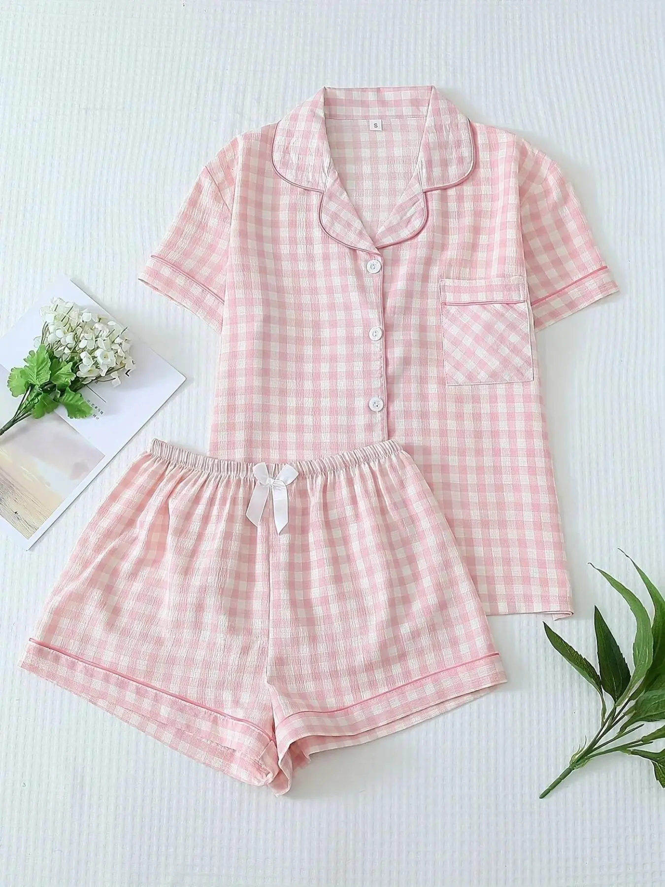 Women's Gingham Print Plaid Short Sleeve Pajama Outfit, Casual Comfy Button Up Top & Shorts PJ Set, Ladies Sleepwear for Summer, Loungewear Pyjamas, Nightwear Pajama Set, Sleepwear Pajamas Set, Casual Fitted Pajamas
