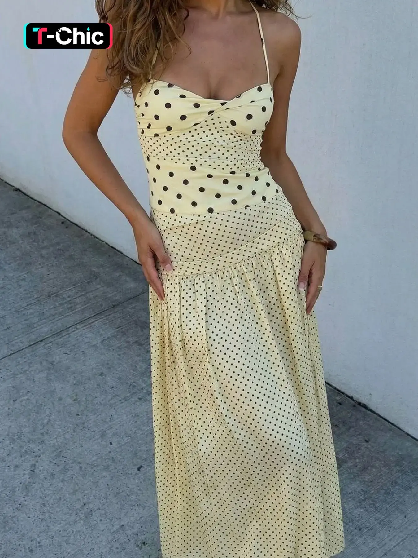 Women's Polka Dot Print Bohemian Halter Dress, Bust Twisted Ruched Sleeveless Backless A-line Slip Dress for Party, Date and Vacation, Casual Sundress, Sweet Cami Maxi Dresses, Ladies Summer Fashion Clothes, Casual Wear, Boho Sleeveless Dress