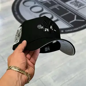 New York Yankees Snapback Cap – 59FIFTY Fitted Style Flat Bill Hat, Black Red Undervisor Design, High Crown Streetwear Fashion, Men Women Urban Outfit Essential, Popular TikTok Sport Look