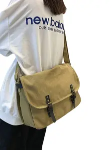 Vintage Messenger Bag, Large Capacity, Casual and Versatile, Ideal for Students and Commuters, Crossbody Style, Fashionable and Practical, Crossbody Shoulder Bag