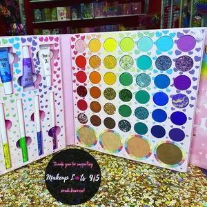 Ultramo Just Love It Eyeshadow Book with Liquid Eyeliners & Liquid Shadow