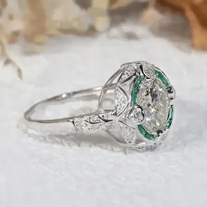 Elegant Bohemian & Court Style 2Ct Moissanite Engagement Ring for Women, 5.6G S925 Silver, Round Cut with Green Accents, Gift Box, Perfect for Wedding & Valentine'S Day All Fit Boho