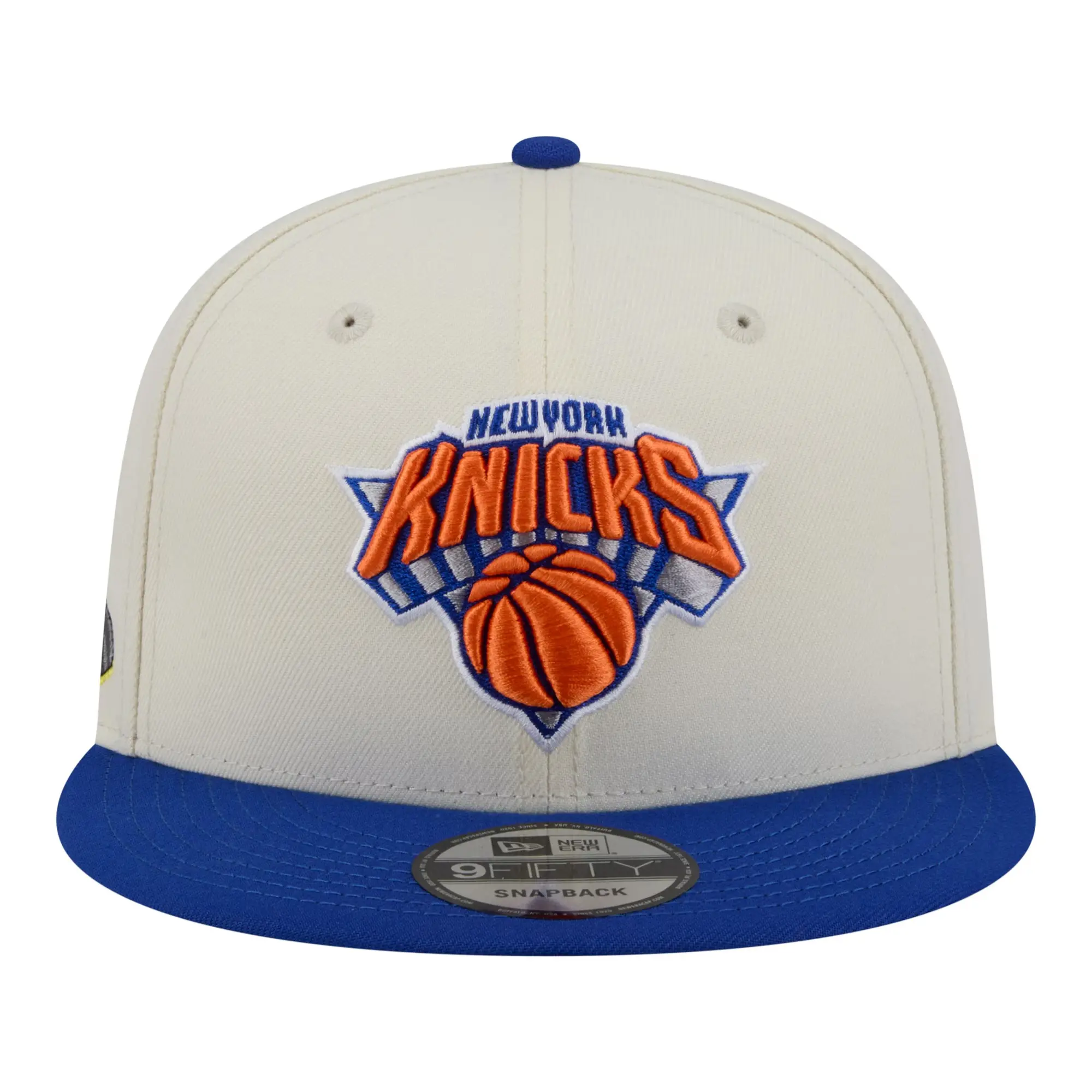 New Era New York Knicks Chrome White 59FIFTY Snapback Hat | NBA Official Basketball Snapback Cap | Premium Streetwear Edition