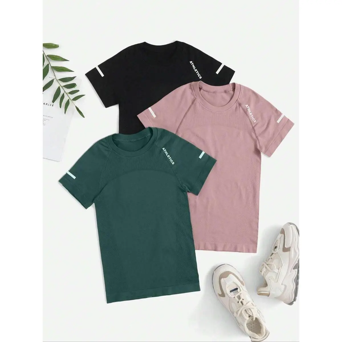 Women's Letter Print Raglan Short Sleeve Sports Tee - Round Neck, Snug Tightness Short Sleeve Tops, Machine Wash Cold Gym Activewear for Yoga Workout