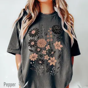 Washed color retro embossed T-shirt, plant and flower storm, Western pastoral style T-shirt, wildflower and flower pattern T-shirt, gardening enthusiast gift