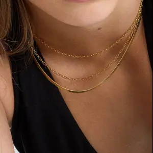 EVRY JEWELS Gold or Silver Plated Stainless Steel Women's Hypoallergenic Sariah Necklace