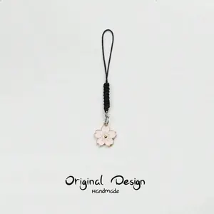 Fresh Small Flower Sakura Cord Phone Chain Charm, Universal Smartphone Ccd Camera Card Holder Keychain USB Drive Pendant