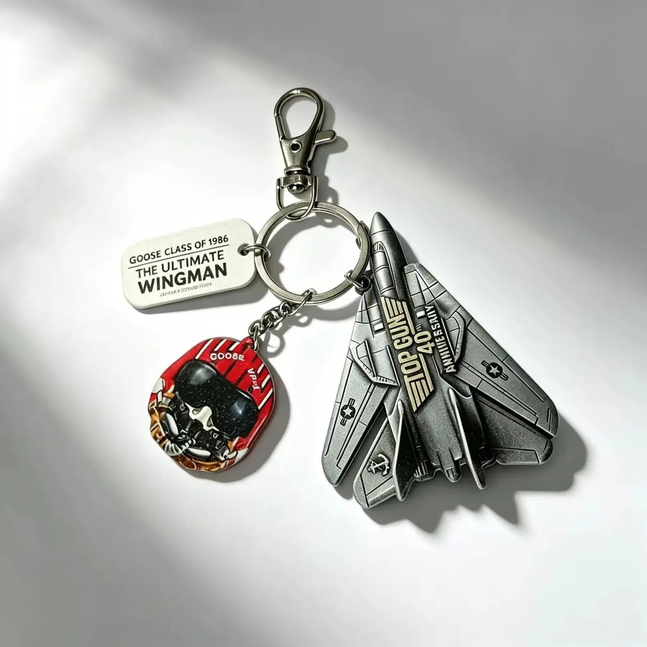 Keychain, 1pcs Top Gun 40th Anniversary Goose Ultimate Wingman Theme, F14 Fighter Jet Metal Pendant, Military Enthusiast Collectible Accessory, Air Force Keychain, Metal Keychains