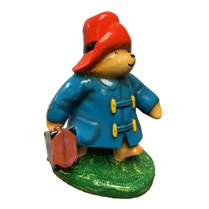 Travelling Bear Statue