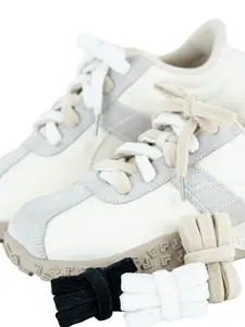 2 Pairs 1cm Wide Faux Fur Flat Shoelaces, & Options, Soft Textured Shoe Laces for Casual Footwear