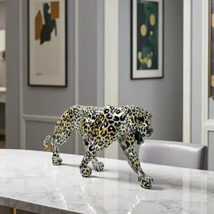 Modern Walking Cheetah Statue Home Decor, Indoor Home Decoration, Realistic Vintage Classic Leopard Print Resin Figurine Statue Animal Sculptures, Living Room Study Restaurant Office