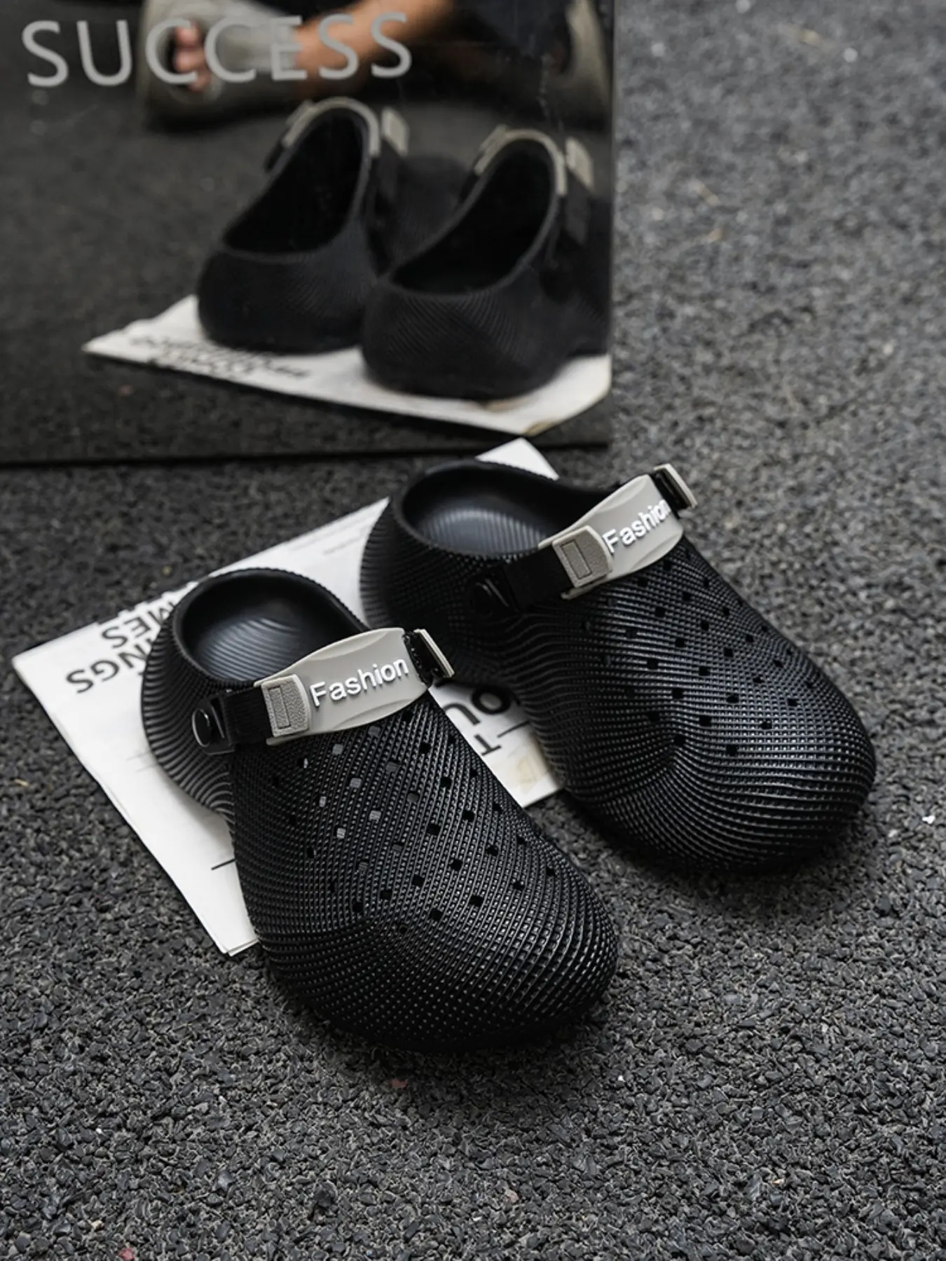 Unisex 3D Clogs Ultra Lightweight EVA Material Non Slip Wear Resistant Outdoor Summer Casual Sports Footwear Sandals for Men Women Comfortable Breathable Daily Walking Beach Athletic Slip On Shoes
